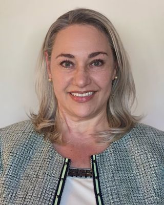 Dra Kattia Kawer, psicóloga colegiada (CPPCR), en su consultorio.